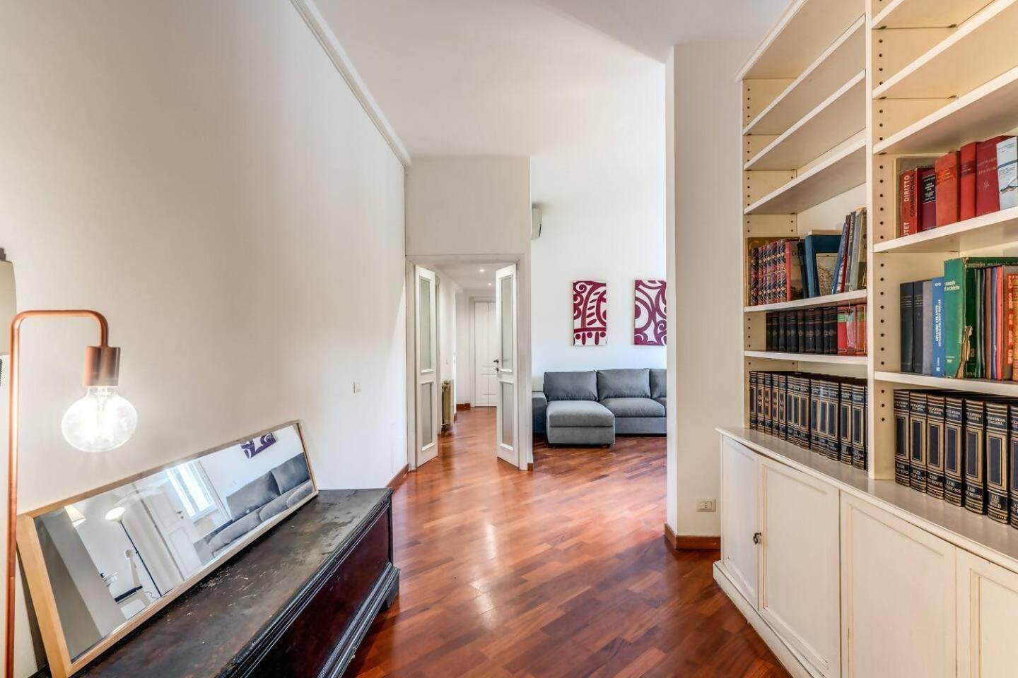 Splendid Flat On The Tiber River روما المظهر الخارجي الصورة