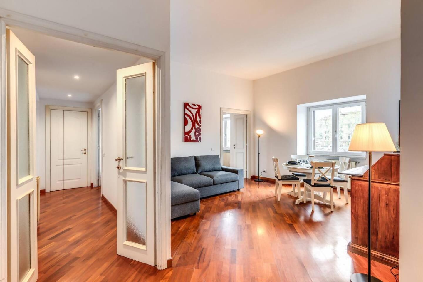 Splendid Flat On The Tiber River روما المظهر الخارجي الصورة